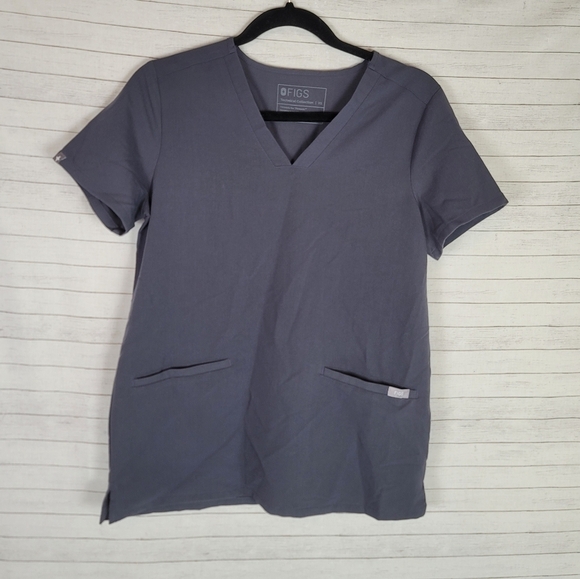 FIGS Casma Three-Pocket Scrub Top in Graphite, sz XS - Picture 2 of 12